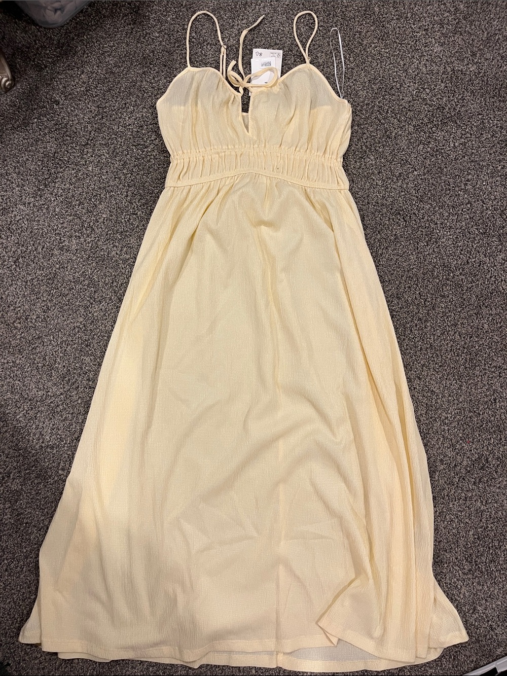 H&M Pale Yellow Spaghetti Strap Maxi Dress